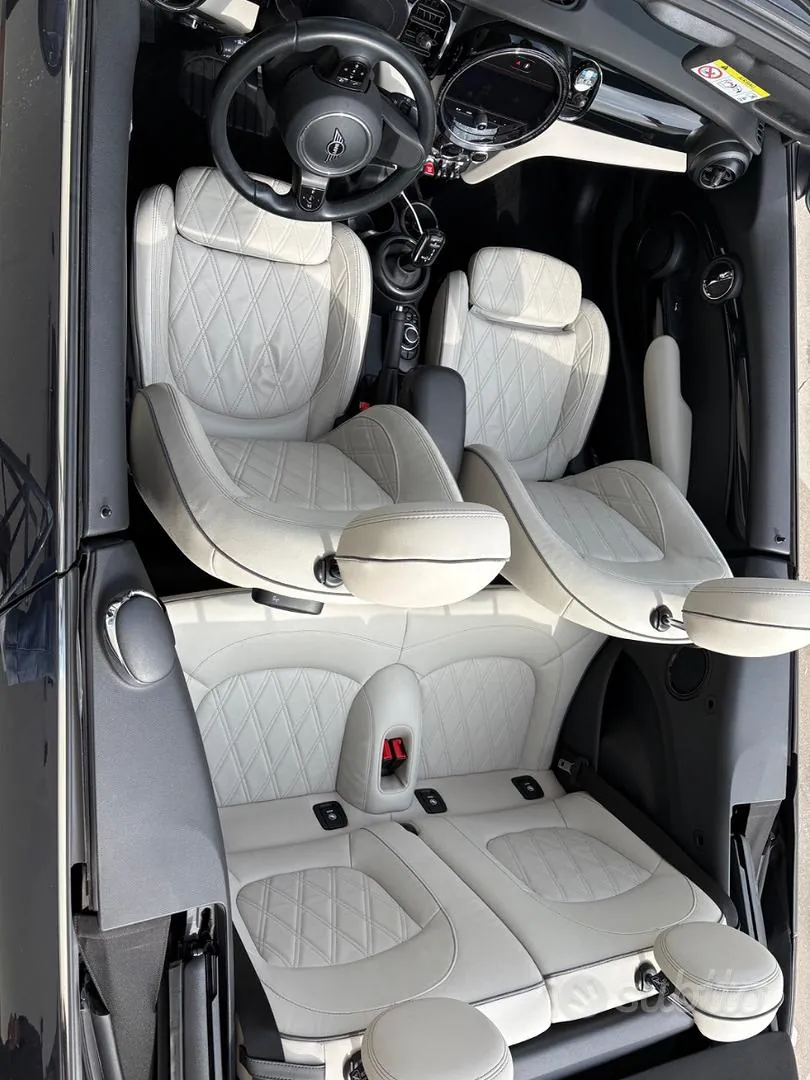 Mini Mini Cooper Cabrio 2023 photo 3