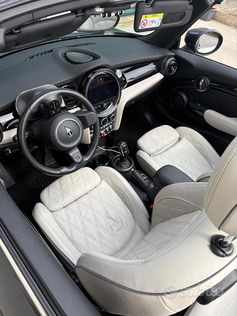 Mini Mini Cooper Cabrio 2023 photo 2