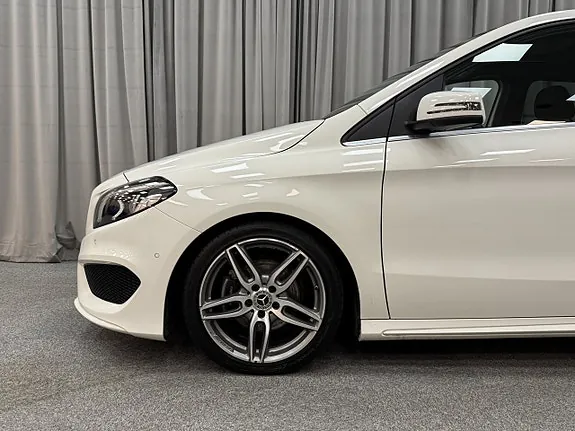 Mercedes-Benz B200 D 2018 photo 4