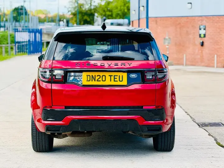 Land Rover Discovery Sport 2020 photo 4