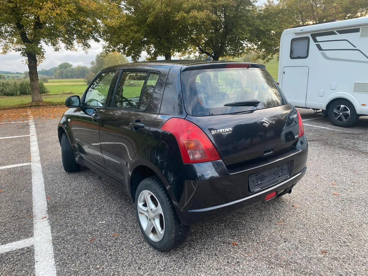 Suzuki Swift 2006 photo 2