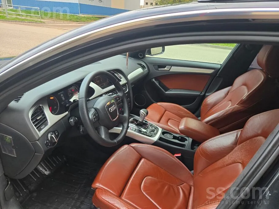 Audi A4 2008 photo 2