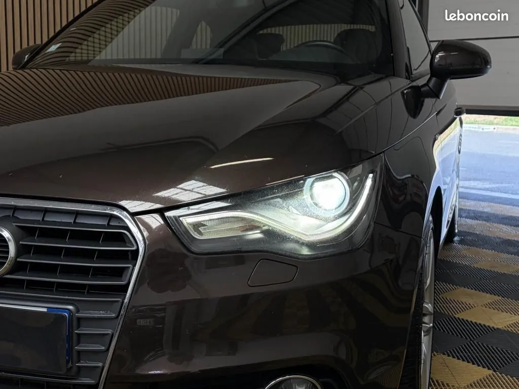 Audi A1 2011 photo 4