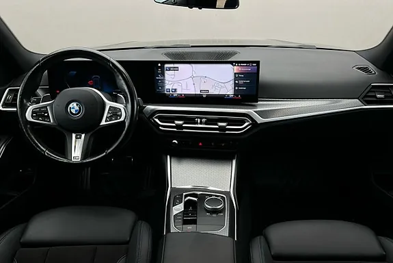 BMW 330E 2024 photo 3