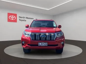 Toyota Land Cruiser 2023 photo 3