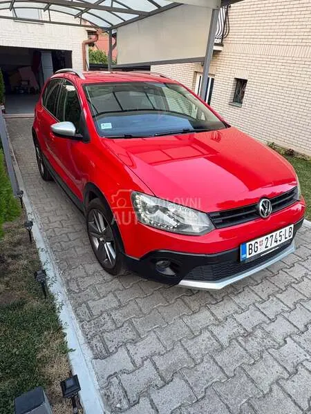 Volkswagen Cross Polo 2012 photo 5