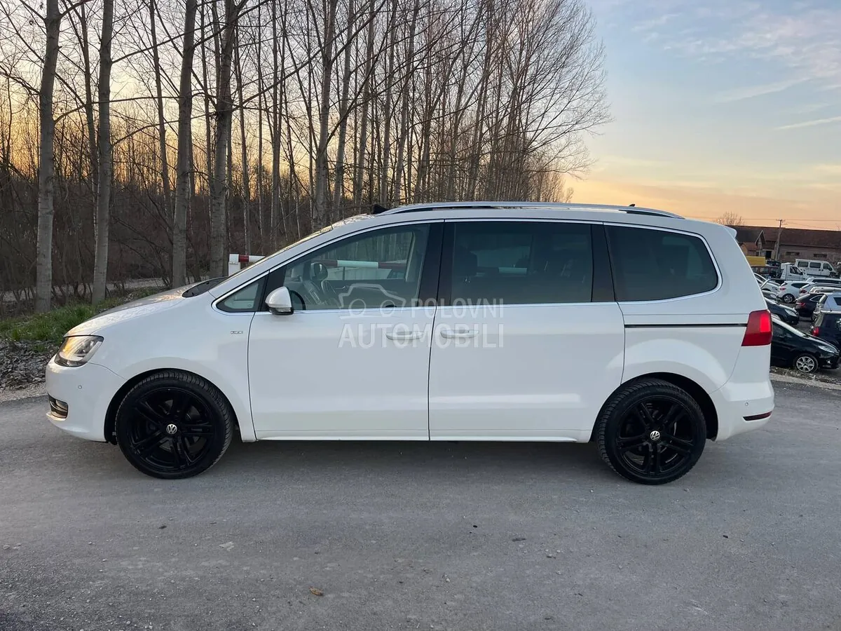 Volkswagen Sharan 2013 photo 2