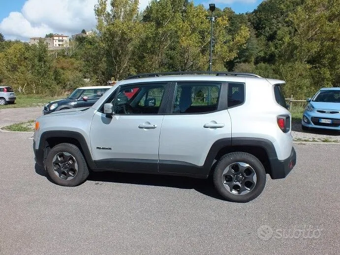 Jeep Renegade 2018 photo 3