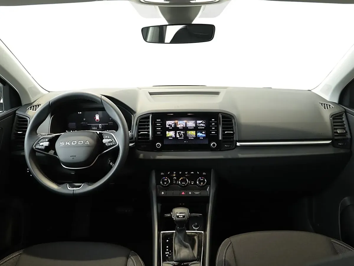Skoda Karoq 2026 photo 2