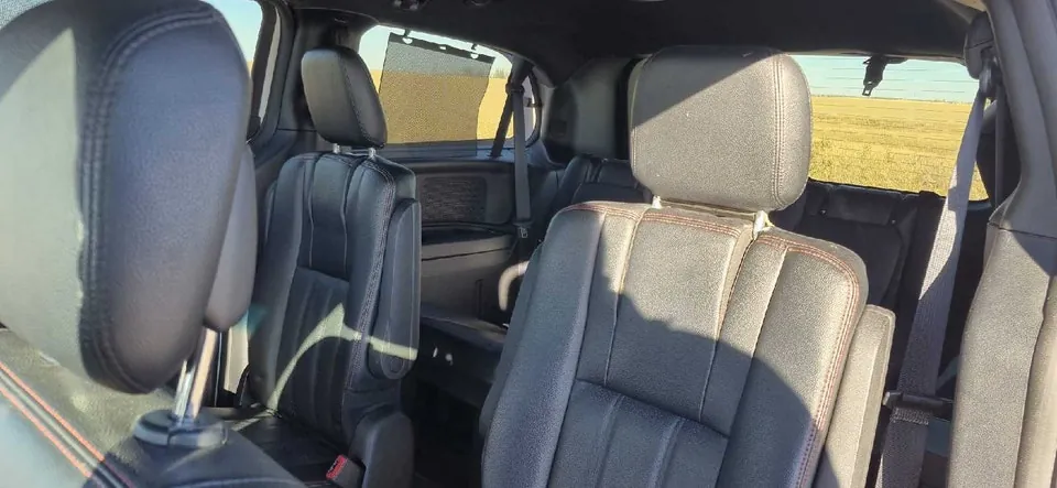 Dodge Grand Caravan 2017 photo 5