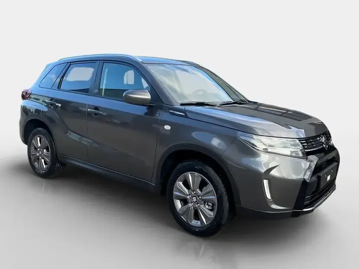 Suzuki Vitara photo 2
