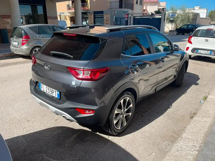 Kia Stonic 2017 photo 3