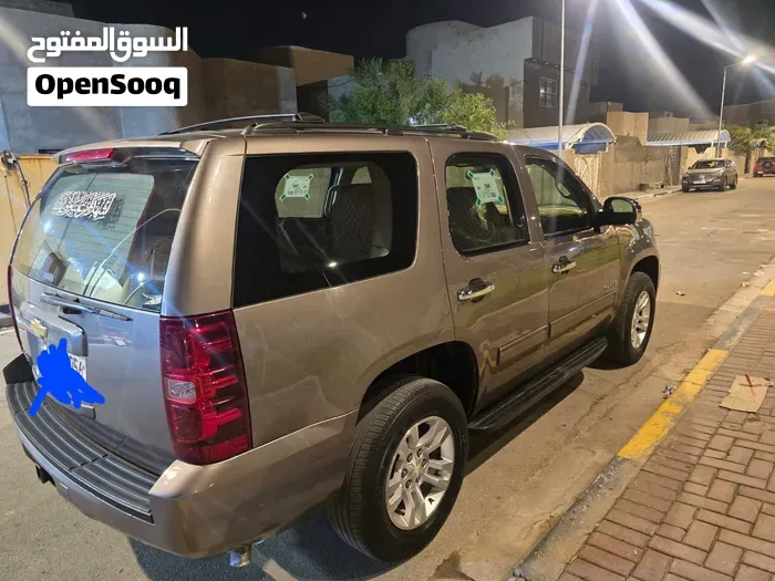 Chevrolet Tahoe 2012 photo 3