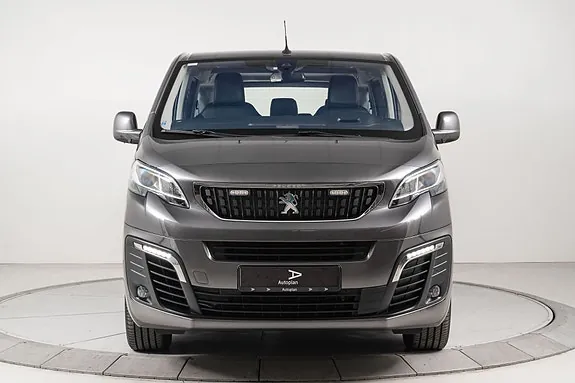 Peugeot E-Traveller 2021 photo 3