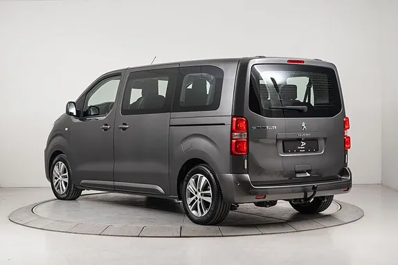 Peugeot E-Traveller 2021 photo 4