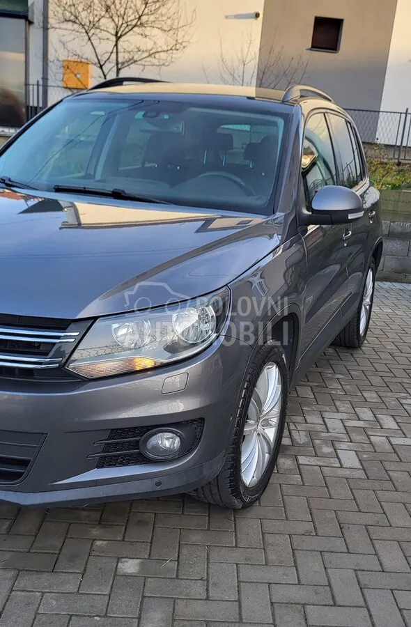 Volkswagen Tiguan 2012 photo 3