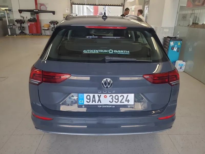 Volkswagen Golf 8 2023 photo 4