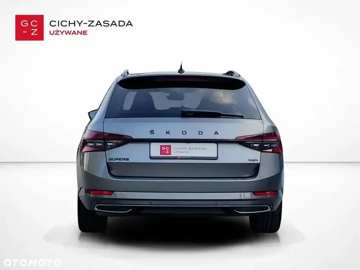 Skoda Superb 2023 photo 4