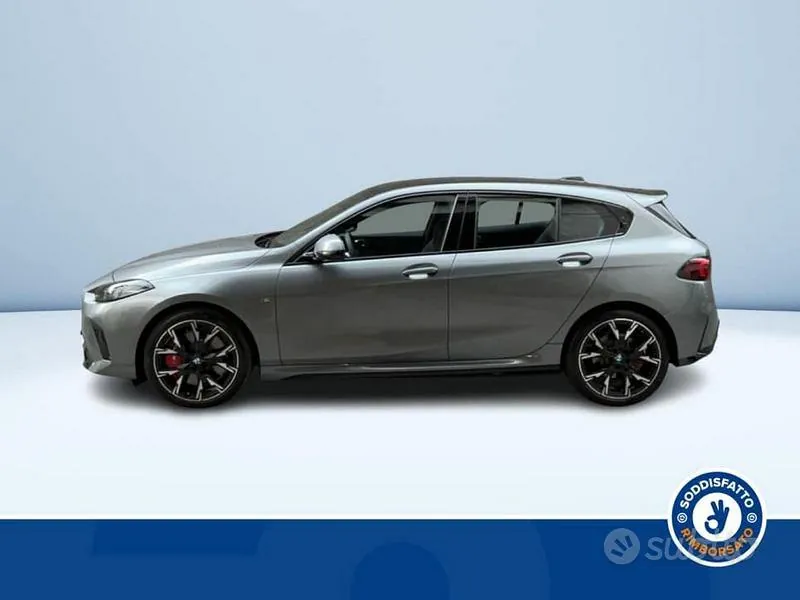 BMW 1 Series 2025 photo 5