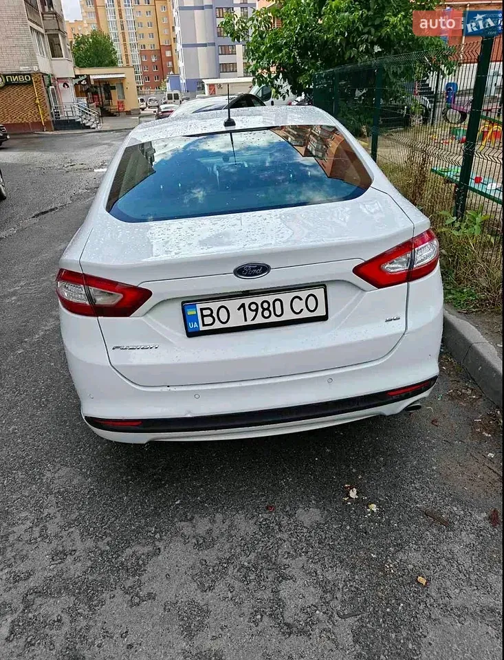Ford Fusion 2015 photo 3