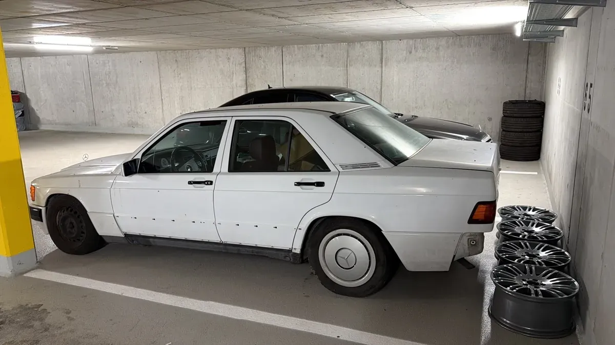 Mercedes-Benz 190 1988 photo 3