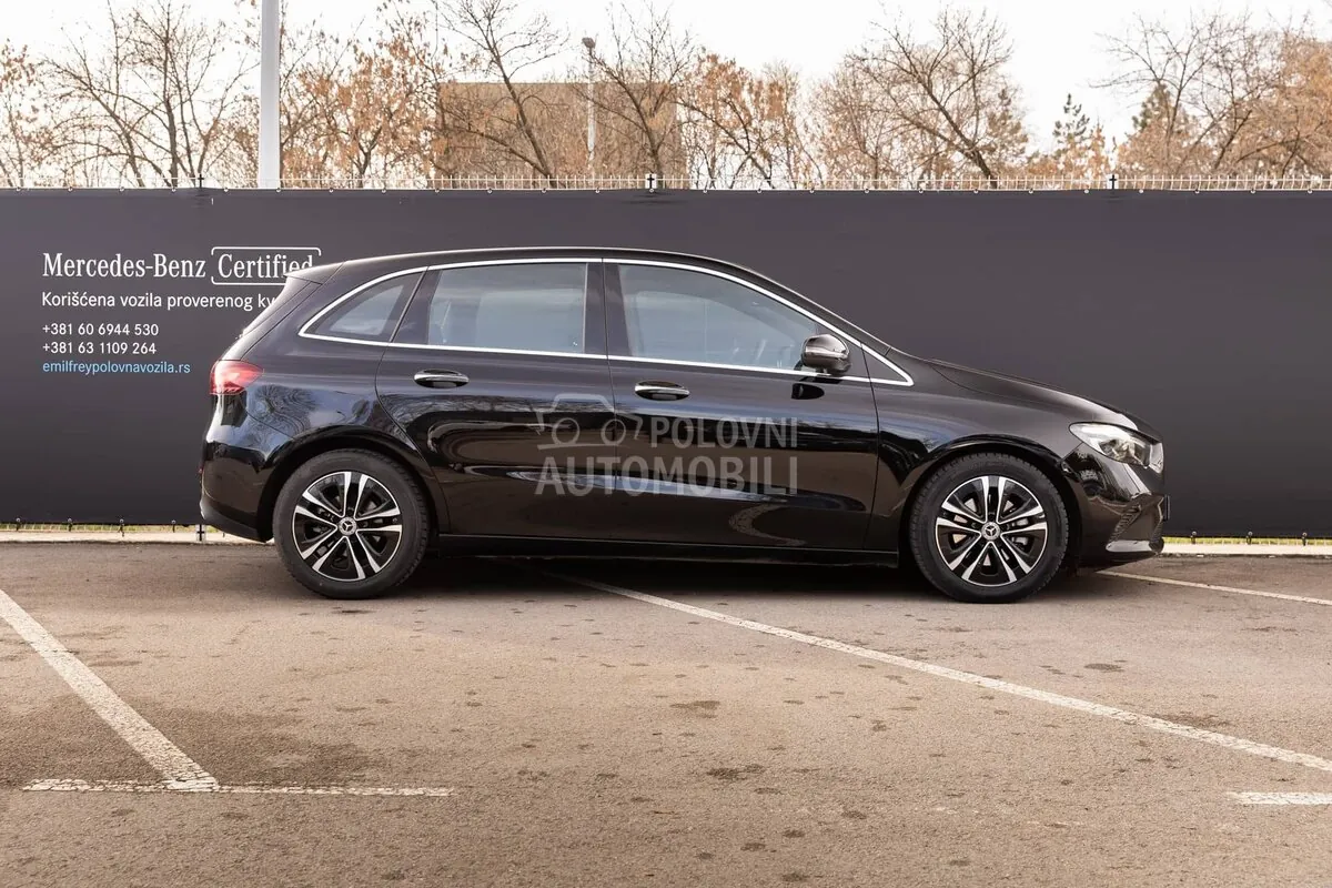 Mercedes-Benz B 180 2024 photo 4