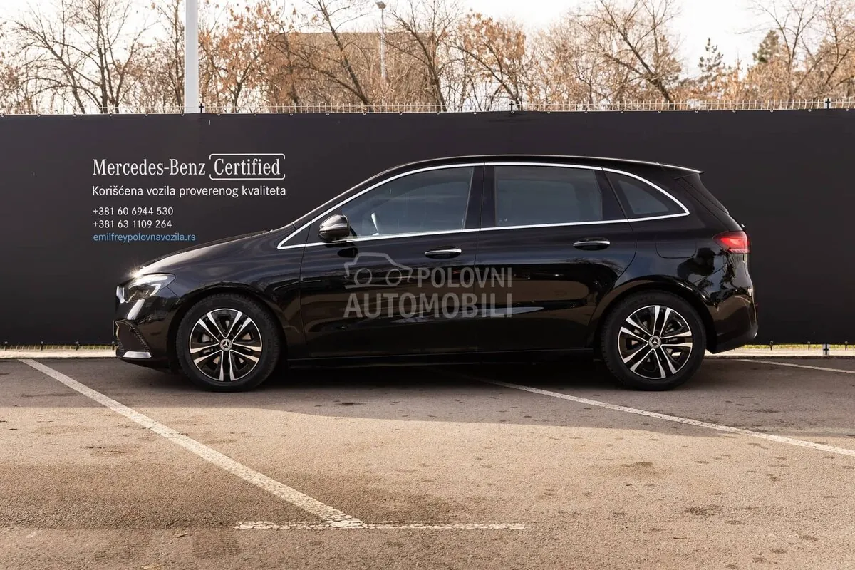 Mercedes-Benz B 180 2024 photo 5