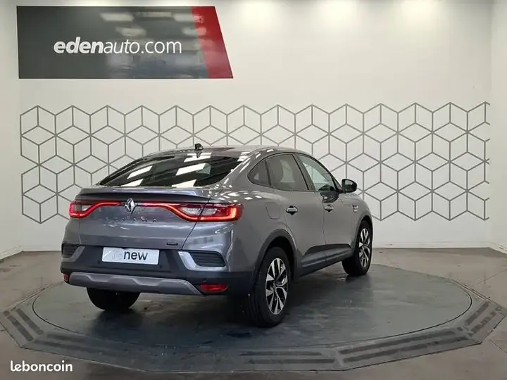 Renault Arkana 2023 photo 5