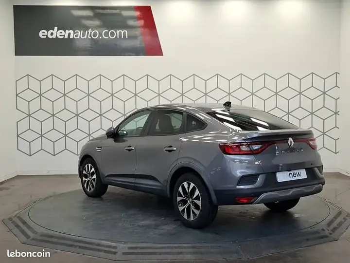 Renault Arkana 2023 photo 3