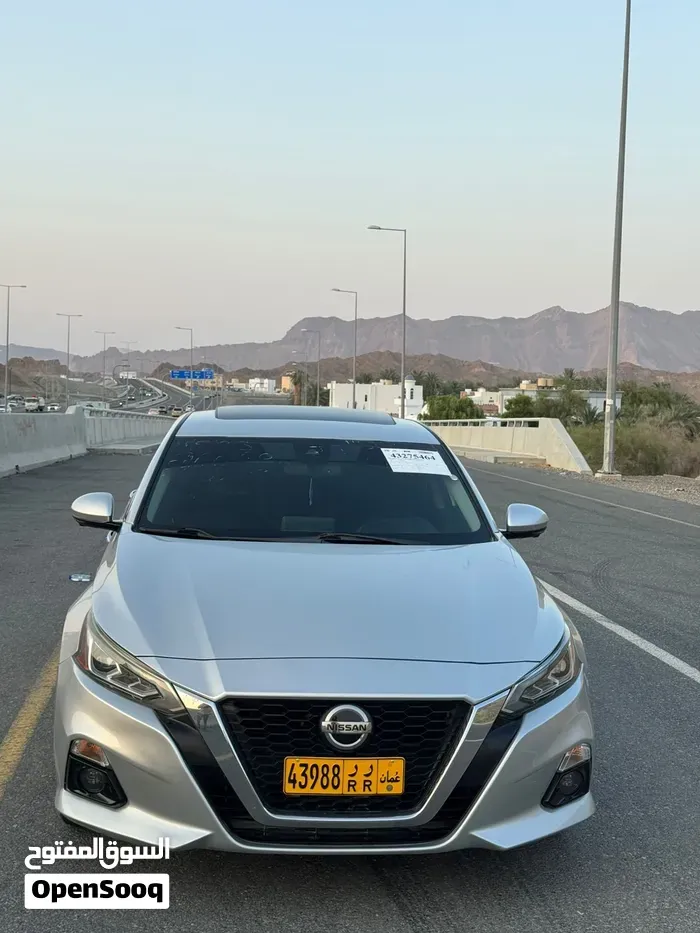 Nissan Altima
