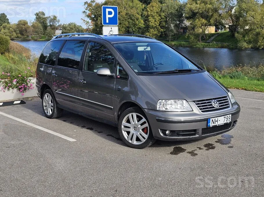 Volkswagen Sharan 2007 photo 2