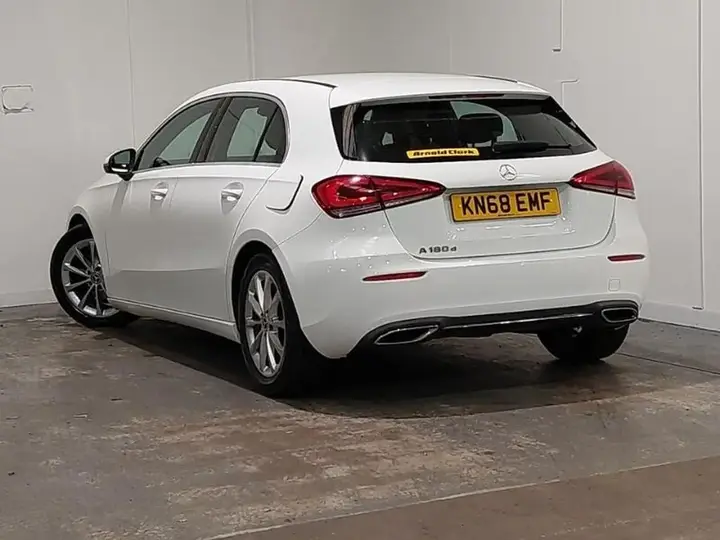 Mercedes-Benz A-Class 2018 photo 2