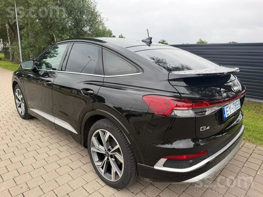 Audi Q4 E-Tron 2022 photo 2