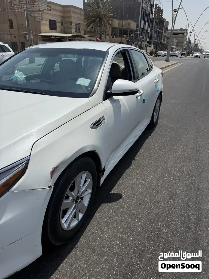 Kia Optima 2018 photo 2