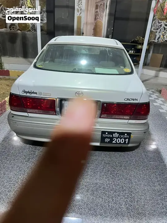 Toyota Crown 2001 photo 2