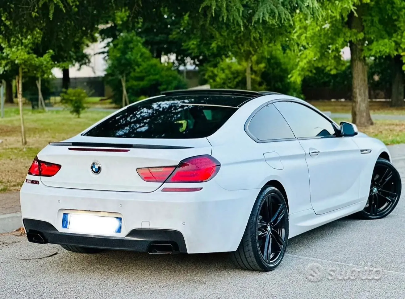 BMW 6 2011 photo 5