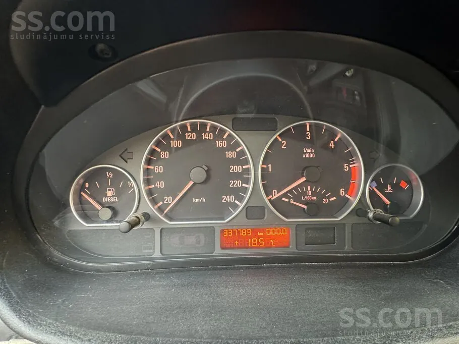 BMW 320 2004 photo 5