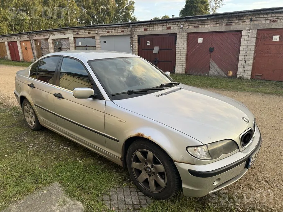 BMW 320 2004 photo 2
