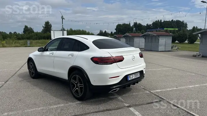Mercedes-Benz Glc 200 2022 photo 3