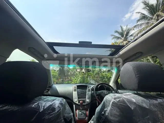 Toyota Harrier 2012 photo 3