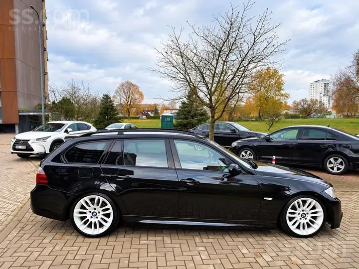 BMW 320 2006 photo 2