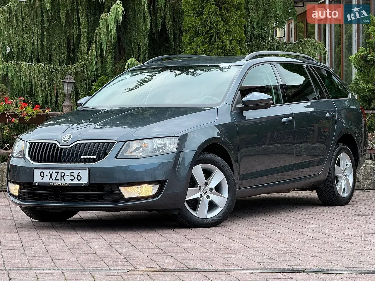 Skoda Octavia 2014 photo 2