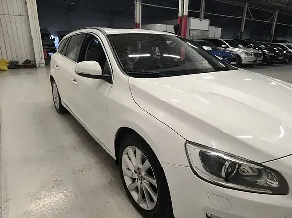 Volvo V60 2014 photo 3