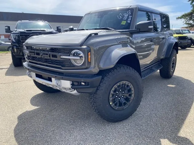 Ford Bronco 2026 photo 2