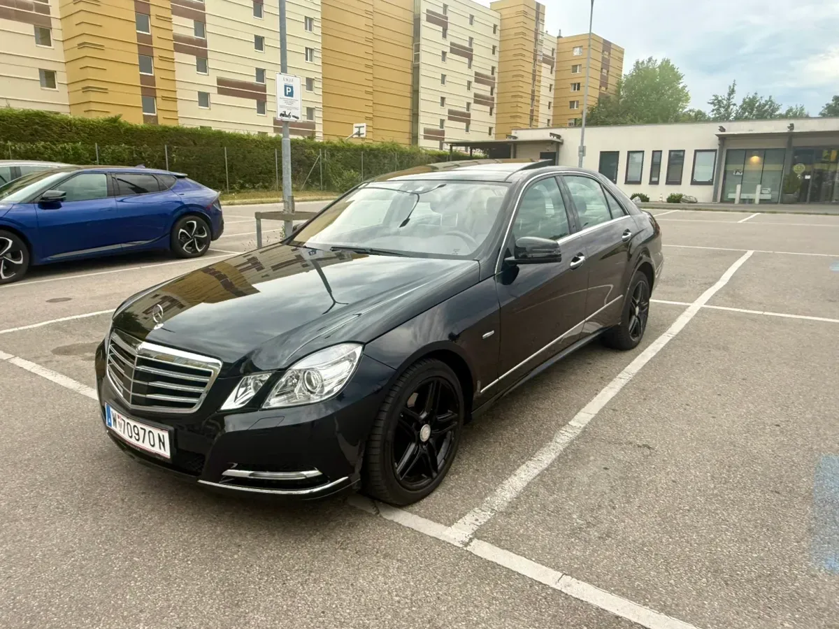 Mercedes-Benz Eklasse 2010 photo 2