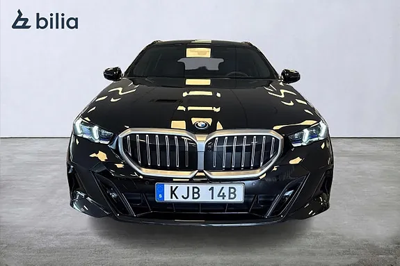 BMW 530E 2026 photo 5