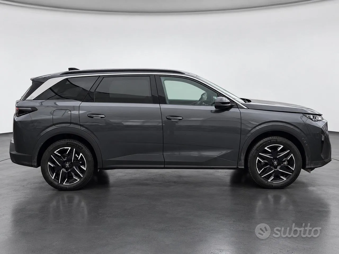 Peugeot 5008 2025 photo 3