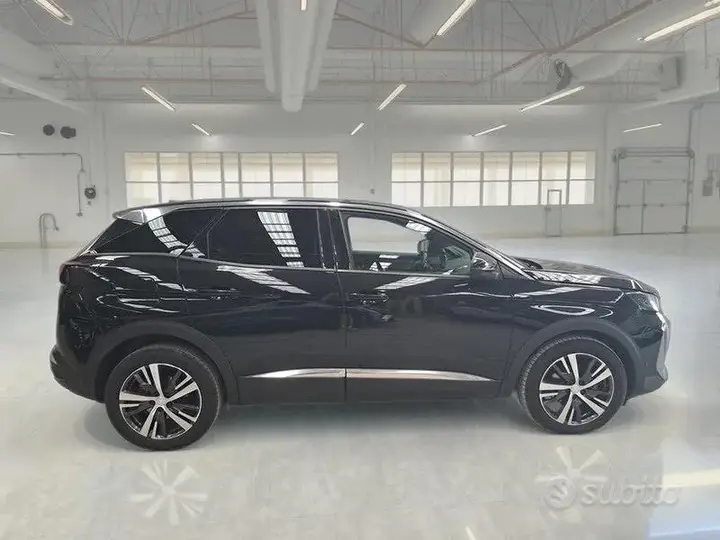 Peugeot 3008 2023 photo 3