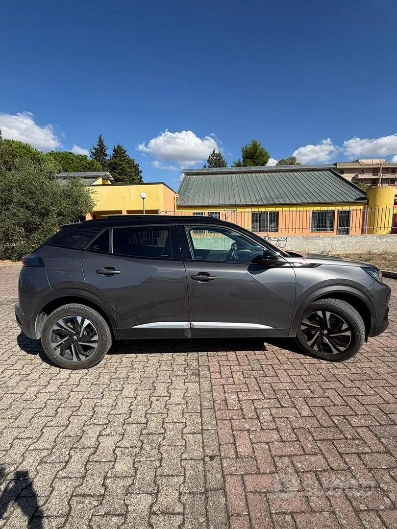 Peugeot 2008 2022 photo 2