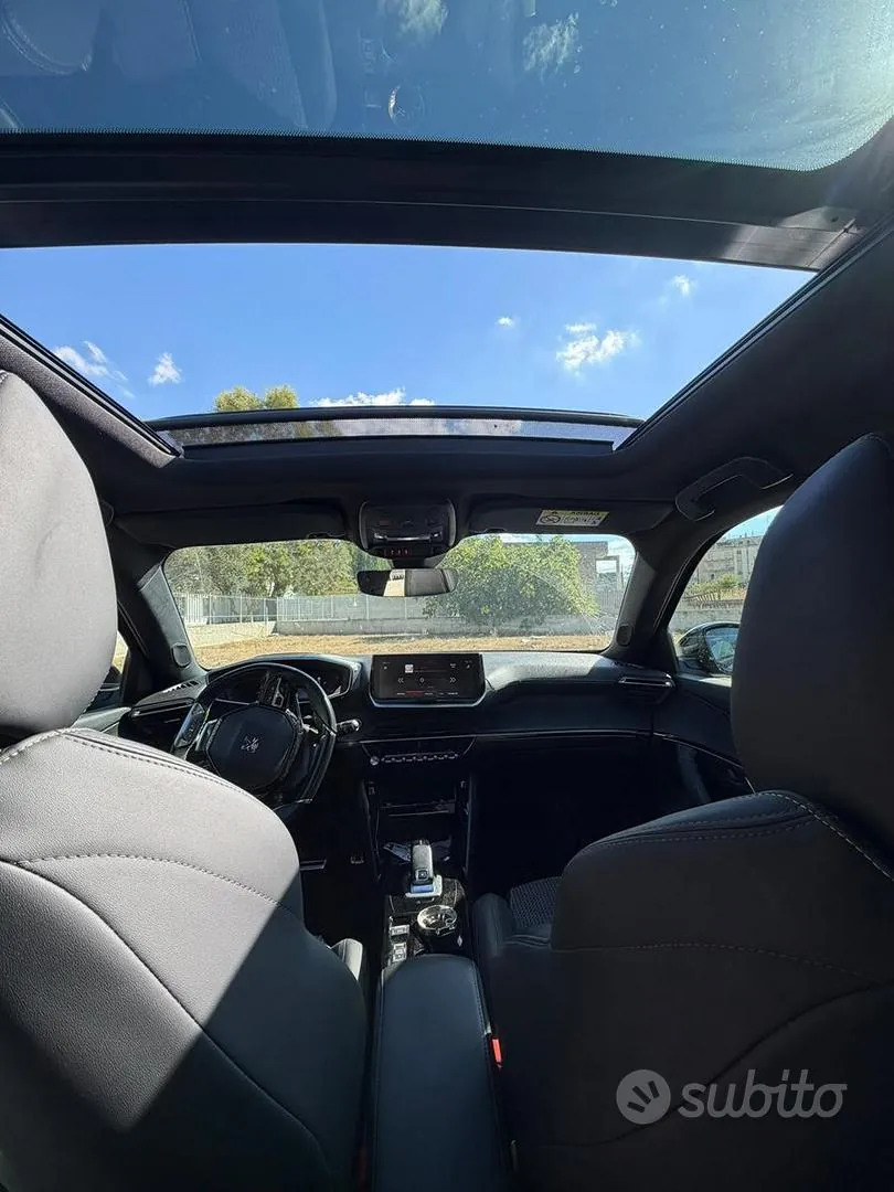Peugeot 2008 2022 photo 4